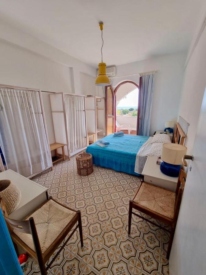 הוילה פאלרנה Vista Mare Su Tre Piani Con Giardino מראה חיצוני תמונה